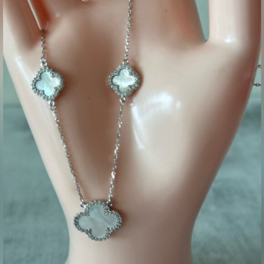 Rachel Zoe Sterling Silver 925 Necklace W 3 Mother Of Pearl Clovers - Picture 15 of 16